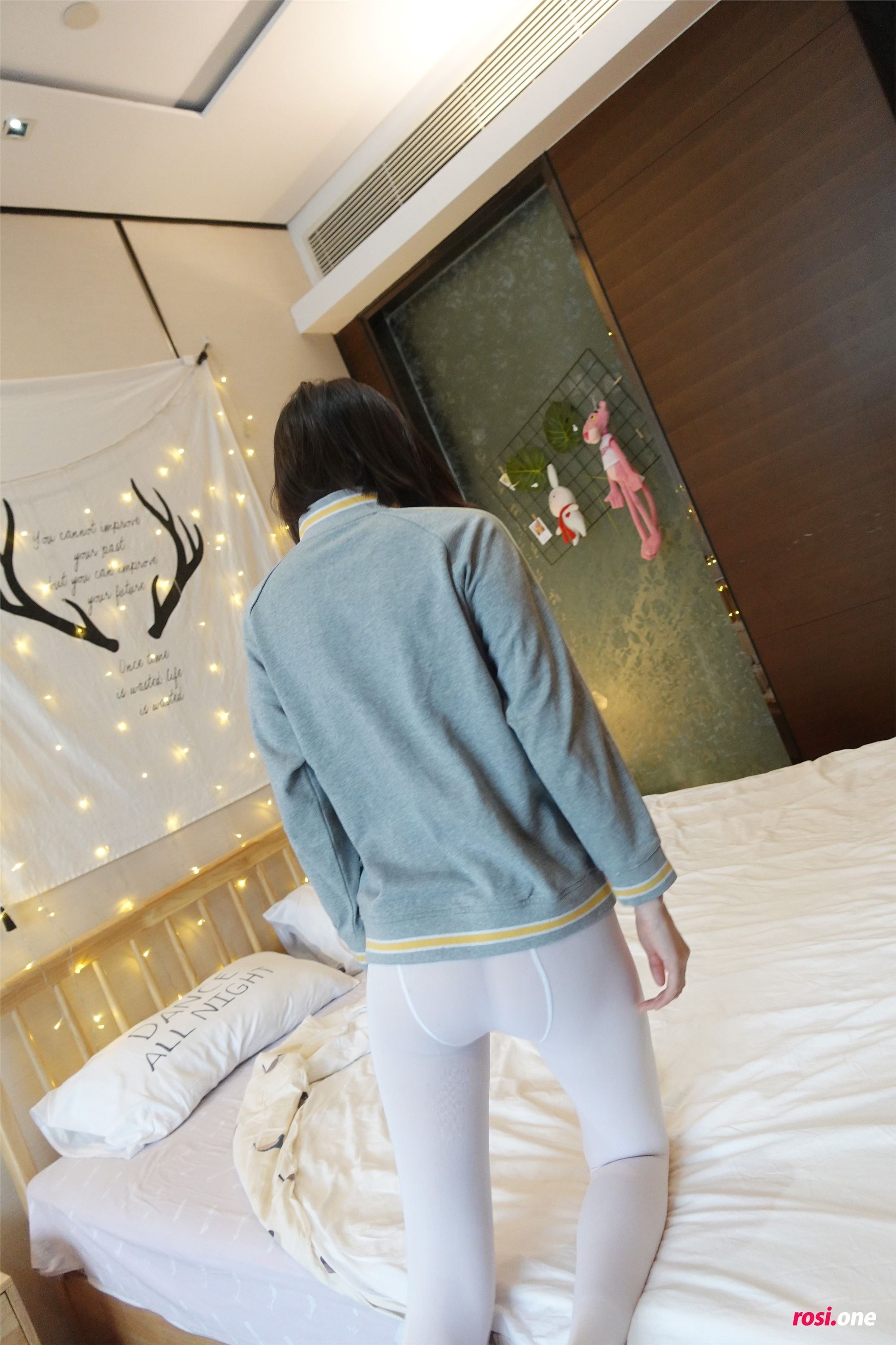 ROSI写真 2021.10.19 NO.3606